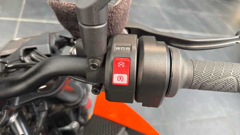 Ktm Duke 990 Duke (24MY)